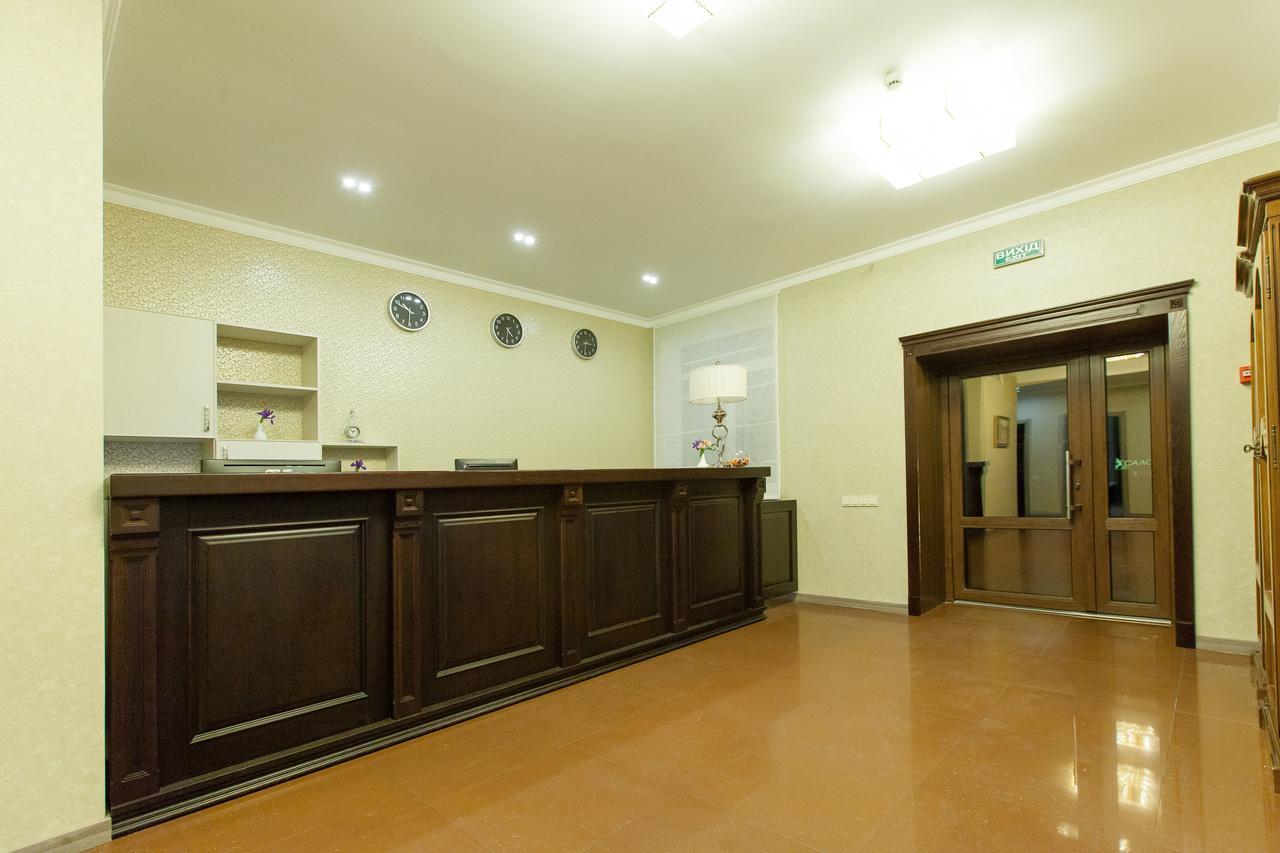 West Park Hotel Sofiivska Borshchahivka Exteriör bild